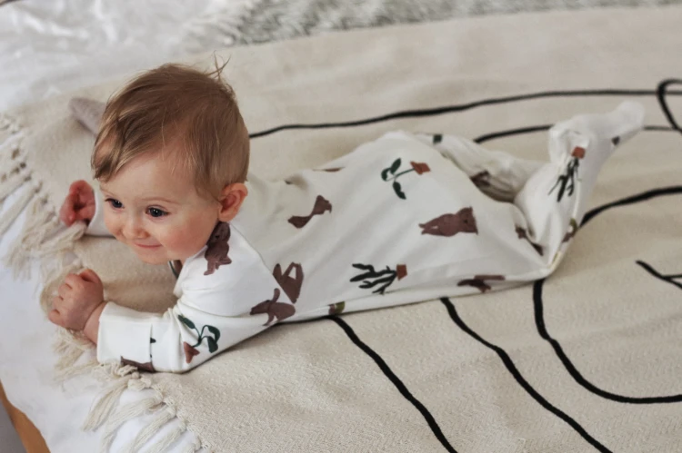 Pajacyk kopertowy z długim rękawem Wieczorna Joga